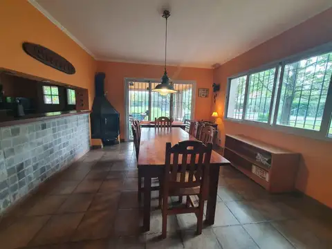 Quinta en Venta en Barrio el Cazador, USD 238.000
