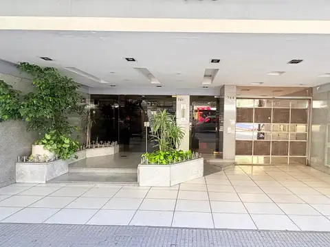 VENTA DEPARTAMENTO 3 AMBIENTES CON COMEDOR DIARIO, BALCÓN, LAVADERO Y SEGURIDAD EN BALVANERA