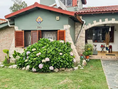 CASA EN VENTA - RIO CEBALLOS 
