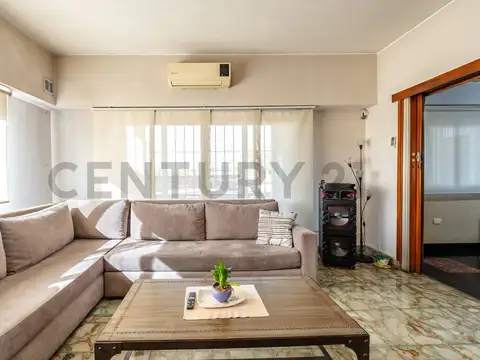 VENTA DEPARTAMENTO 4 AMBIENTES MORON  PERMUTA  APTO CREDITO TERRAZA