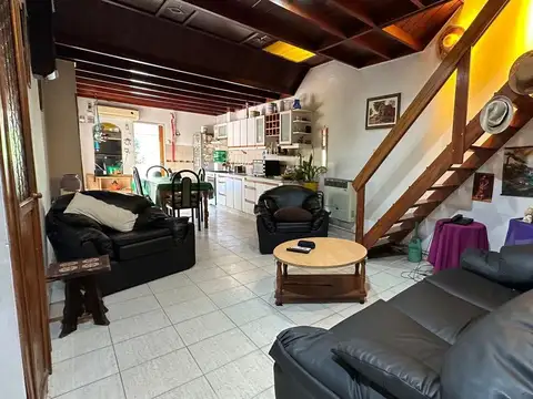 Casa en Venta en Villa Santos Tesei, USD 130.000