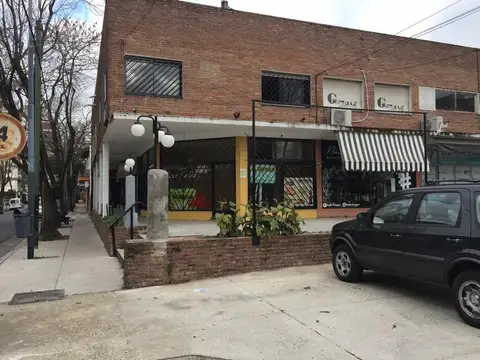 Local en esquina.