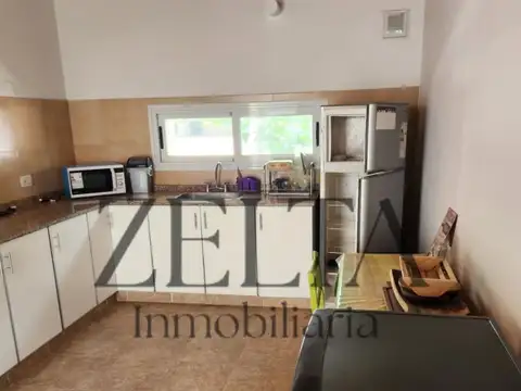 Casa 3 ambientes con 2 baños