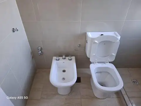 CIPOLLETTI ALQUILA DPTO 1 DORMIT