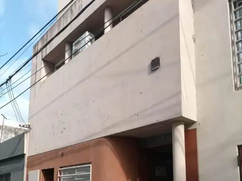 VENTA MONOAMBIENTE - 1 PISO -