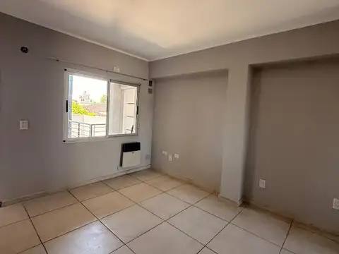 Departamento en Alquiler en San Nicolas de los Arroyos, $ 420.000