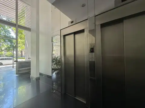 Departamento en Venta con 2 cocheras