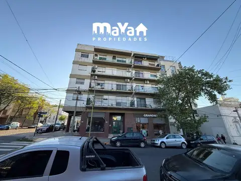 LOCAL EN VENTA - CAMPANA 