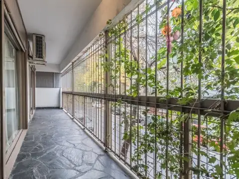 Departamento 4 ambientes con 3 baños