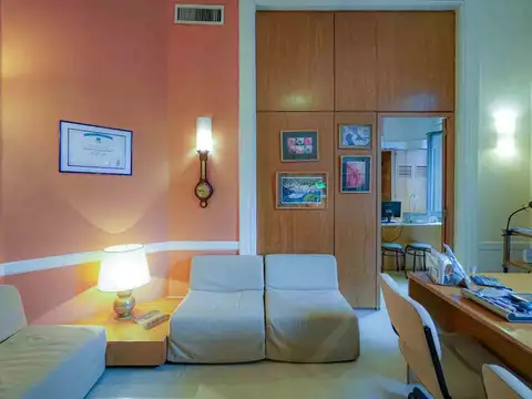 Oficina en Venta en Barrio Norte, USD 179.000