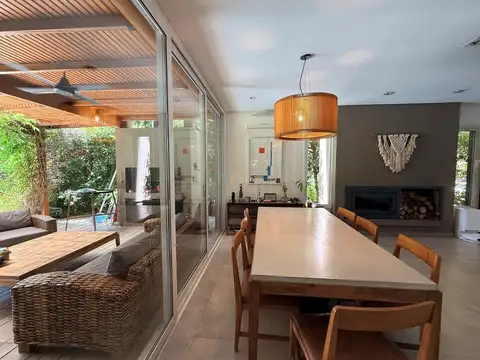 Casa Chalet  en Venta en Barrancas de Santa Maria, General Pacheco, Tigre
