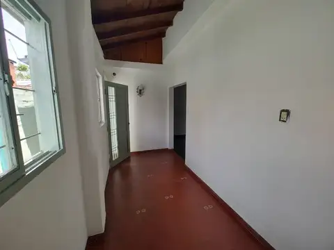 Depto Tipo Casa en Alquiler 45 años