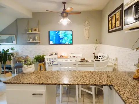 Depto Tipo Casa en Venta 12 años