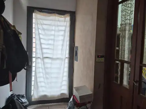Casa en Alquiler con 1 cochera
