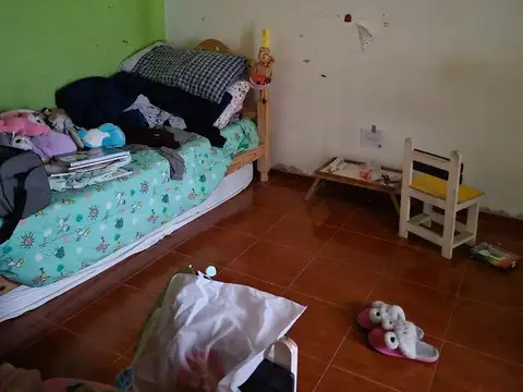 Casa 3 ambientes con 2 baños