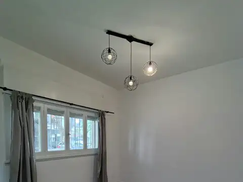 Depto Tipo Casa en Alquiler de 3 ambientes