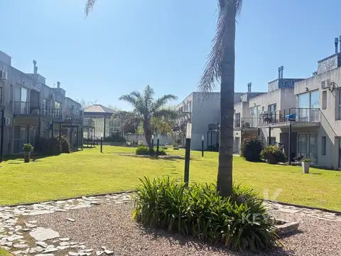 SARAVI al 1500 -  SOLAR AZUL- LA LONJA - PILAR