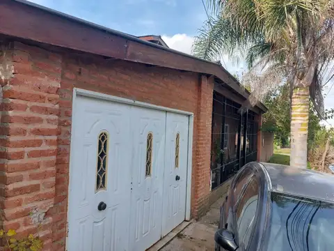 Casa 4 ambientes con 1 baño