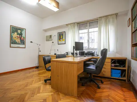 Bolivar 100, Piso 6