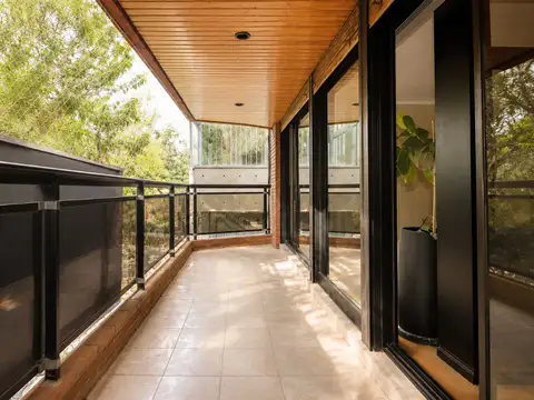 Departamento en Venta con 2 cocheras