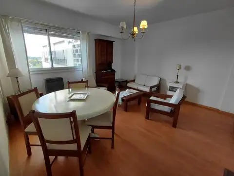 14 De Julio 100