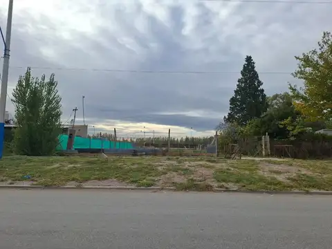 Venta Terreno Comercial sobre la Jujuy, Gral. Roca
