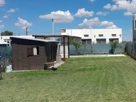 Terreno en venta con pileta y baño barrio ecovida