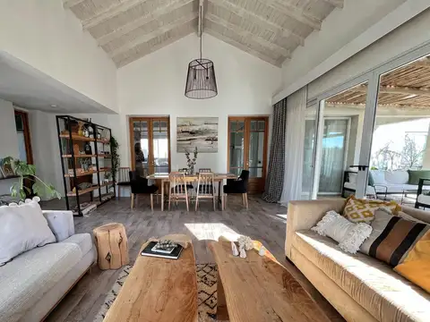 Casa en Venta en El Cantón - Barrio Puerto, USD 250.000