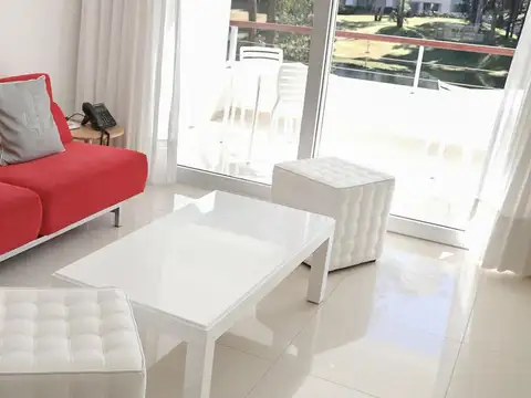 Departamento en Venta con 1 cochera