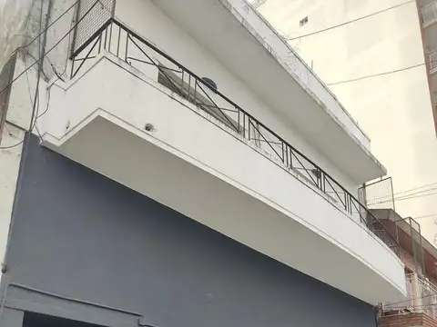 Depto Tipo Casa en Venta de 6 ambientes