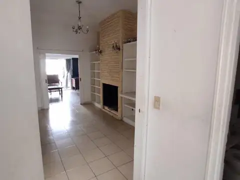 Depto Tipo Casa en Venta de 5 dormitorios
