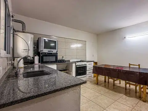 Depto Tipo Casa en Venta de 4 ambientes