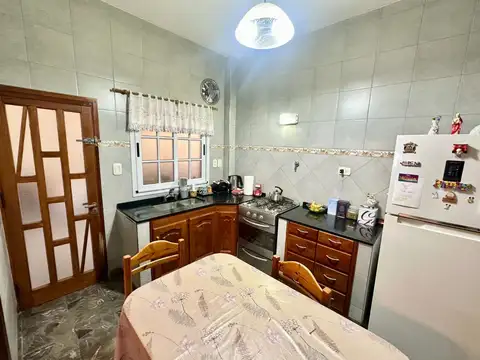 Depto Tipo Casa en Venta en Lanús Oeste, USD 220.000