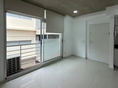 Besares 4500, Piso 2