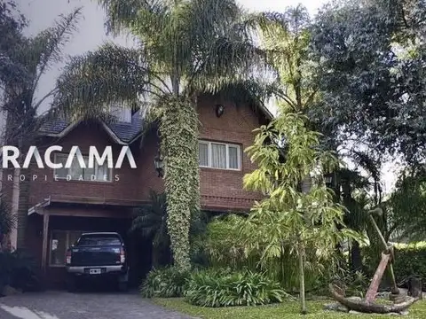 Casa en Venta Saint Thomas Norte Sur - Canning