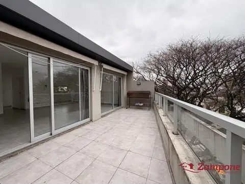 Oficina Duplex en Alquiler  Colegiales
