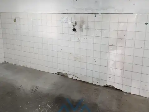 ALQUILER | Galpón en Pergamino 300 m² - Valentín Potente al 500 - Doble Fosa