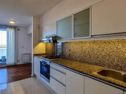 Departamento en Alquiler con 2 cocheras