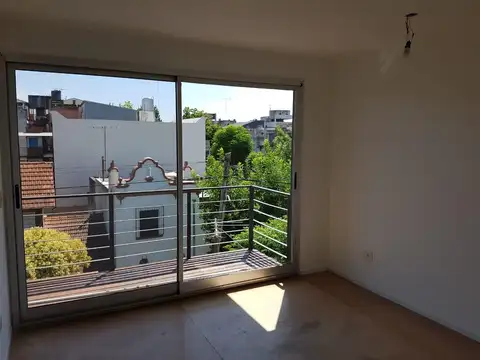 Departamento en Alquiler con 1 cochera