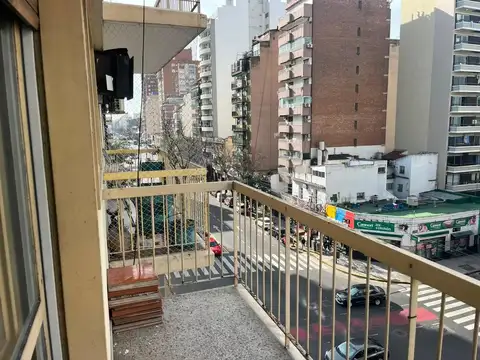 Departamento en Alquiler en Flores, $ 650.000