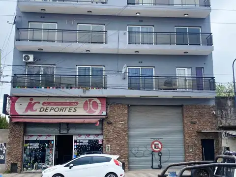 Departamento 2 ambientes con Balcon