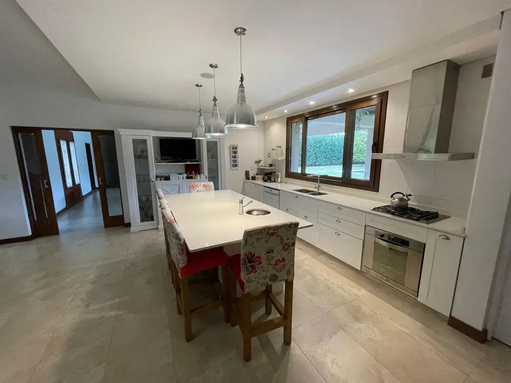 Casa en Santa Irene de 4 dormitorios