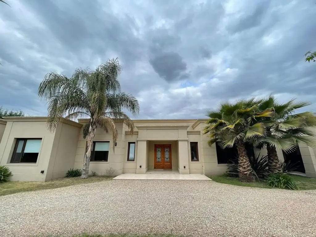 Casa en Alquiler en Santa Irene - 4 dormitorios