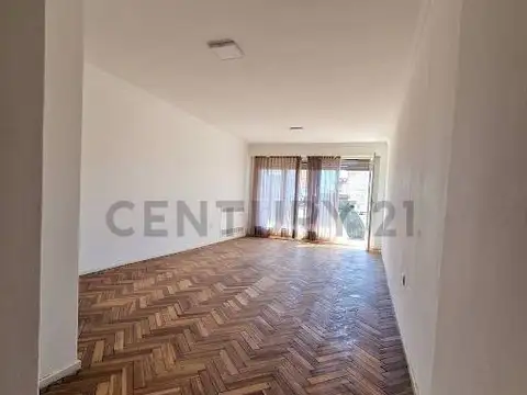Departamento en Alquiler de 3 dormitorios