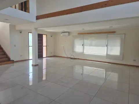 Casa en Alquiler al Noreste