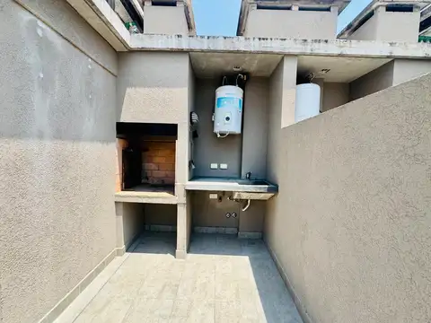 Depto Tipo Casa en Alquiler de 1 dormitorio