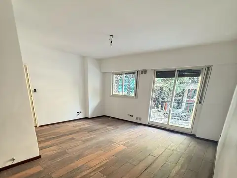 Departamento en Venta - 4 Ambientes Con Dependencia - Cochera - Caballito