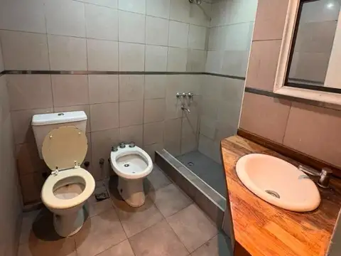 Departamento en Alquiler con 1 cochera