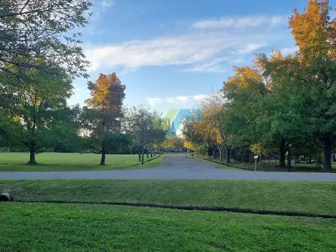 Venta Lote en el Barrio La Escondida  UF 100