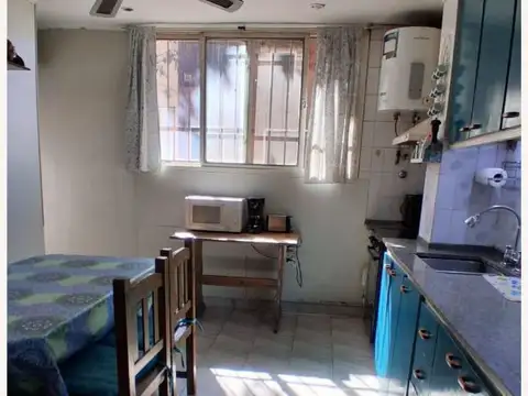 VENTA CASA 3 DORM /PLAY/TERRAZA + COCHERA FLORESTA